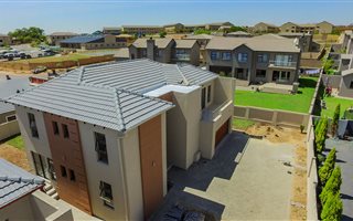 5 Bedroom House in Thatchfield