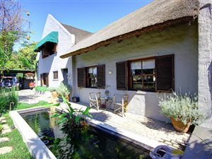 3 Bed House in Weltevreden Park