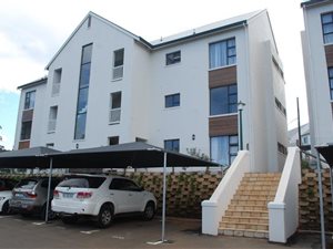 2 Bed Apartment in Gillitts