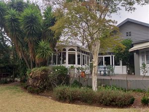 400 m² Commercial space in Oaklands