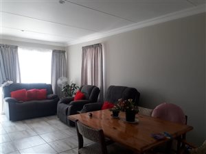 2 Bed House in Groenkloof Retirement Village
