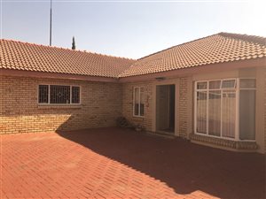 3 Bed House in Irene Park