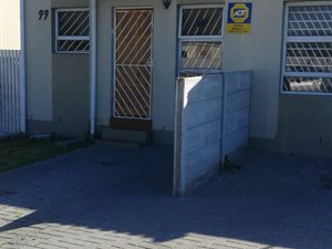 2 Bed House in Blue Downs