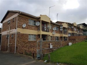 3 Bed Apartment in Townview