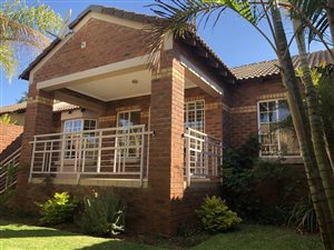 2 Bed Townhouse in Equestria