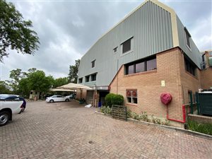 2562 m² Industrial space in Kyalami