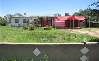 2.4 ha Farm in Theoville