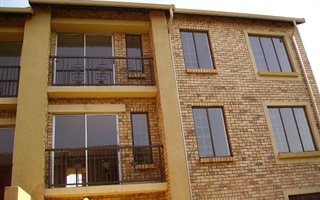 2 Bedroom Simplex in Eco Park