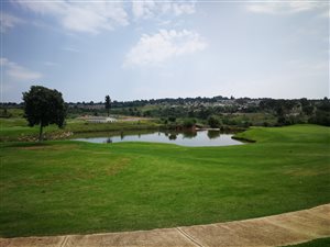 2 Bed Apartment in Jackal Creek Golf Estate