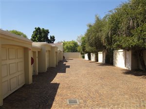 3 Bed Townhouse in Hatfield