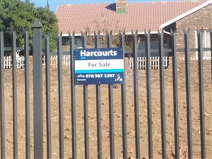 533 m² Land available in Mabopane