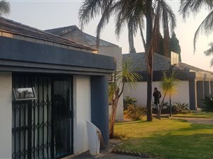 4 Bed House in Erasmia
