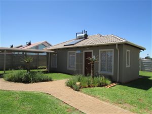 2 Bed House in Katlehong