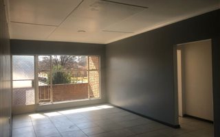 2 Bedroom Apartment in Selection Park