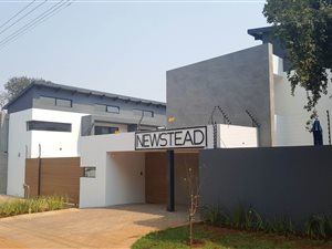 2 Bed Apartment in Menlo Park