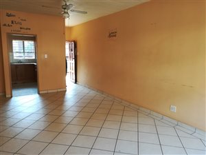 2 Bed Apartment in Pretoria Gardens