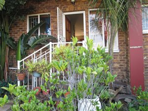 2 Bed Simplex in La Montagne