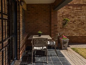 2 Bed Apartment in Halfway Gardens