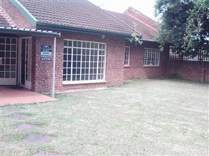 3 Bed Townhouse in Chasedene