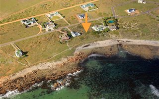 1667 m² Land available in Duyker Eiland