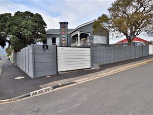 2 Bed House in Strand South