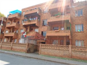2 Bed Apartment in Jeppestown