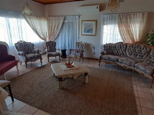 4 Bed House in Kestellhof
