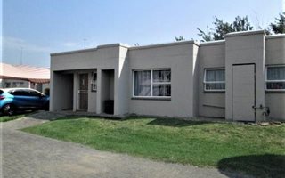 2 Bedroom Townhouse in Glenanda
