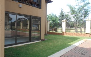 2 Bedroom Apartment in Comet