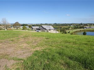 1085 m² Land available in George Central