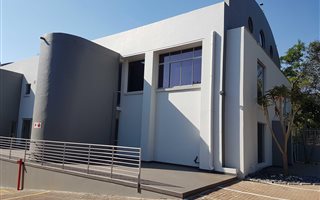 1305 m² Commercial space in Waverley
