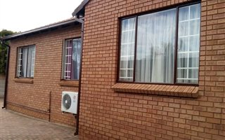 3 Bedroom House in Highveld