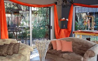 4 Bedroom House in Monument Heights