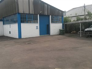 400 m² Commercial space in Pinetown Central