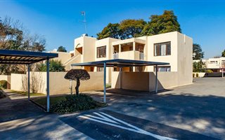 2 Bedroom Apartment in Sandown