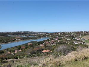 875 m² Land available in Port Alfred