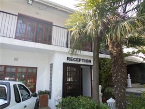 330 m² Office Space in Atlasville
