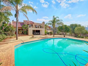 5 Bed House in Ruimsig