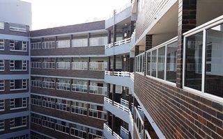1.5 Bedroom Apartment in Athlone Park