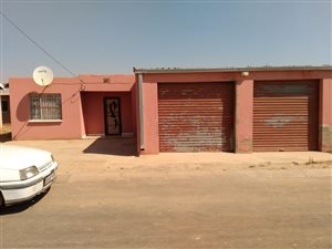 3 Bed House in Orange Farm