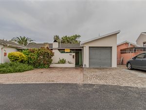 2 Bed House in Belmont Park