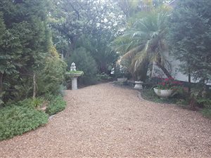 5 Bedroom House in Denneburg