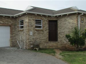 3 Bed Duplex in Lorraine