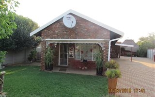 3 Bedroom House in Boetrand