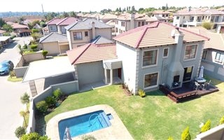 3 Bedroom Cluster in Rynfield