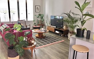 2 Bedroom Apartment in Elton Hill