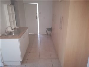Bachelor apartment in Durbanville Central