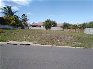 970 m² Land available in D Urbanvale