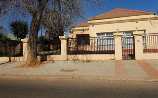 3 Bedroom House in Wespark