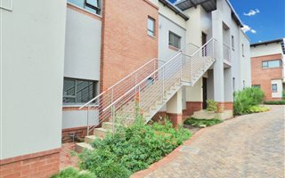 1 Bedroom Townhouse in Ebotse Estate